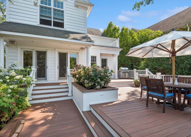 Photo of 1316 Ashland Ave, Wilmette, IL 60091