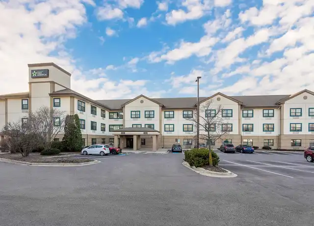 Property at Chicago - Lisle - 445 Warrenville Rd, Lisle, IL, 60532, 0 beds, 1 bath, [object Object]