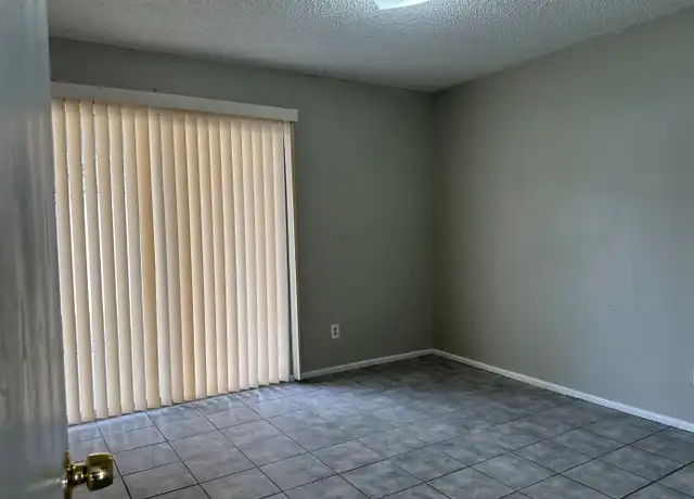 Property at 205 W McKellips Rd #20, Mesa, AZ, 85201, 2 beds, 1 bath, [object Object]
