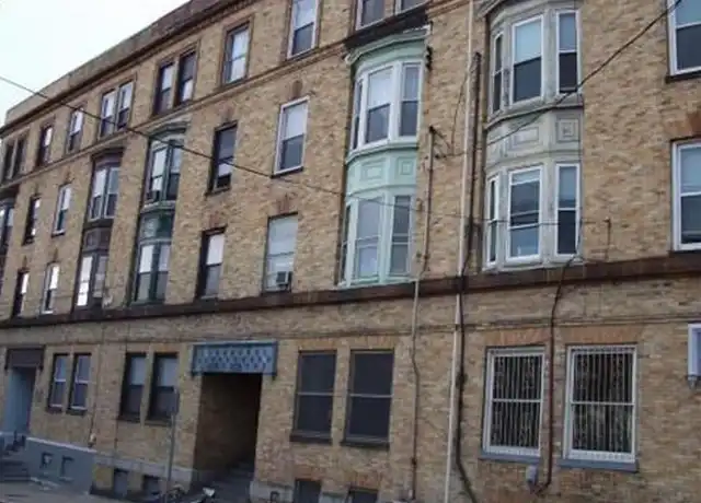 Property at 5 Linden St Unit 1, Allston, MA, 02134, 5 beds, 2 baths, [object Object]