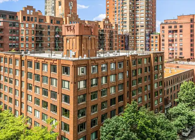 Property at 300 Albany St Unit 3F, New York, NY, 10280, 1 bed, 1 bath, [object Object]
