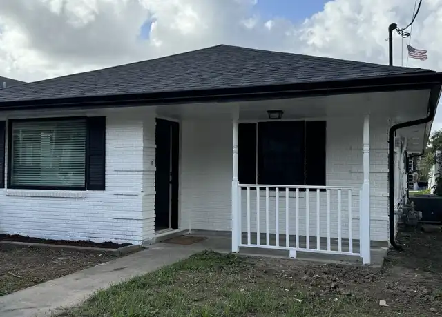 Property at 240 Angela St Unit NA, Arabi, LA, 70032, 4 beds, 2 baths, [object Object]