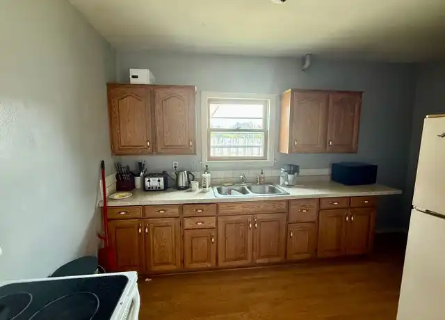 Property at 515 W Strowbridge St, Wausau, WI, 54401, 3 beds, 1 bath, [object Object]