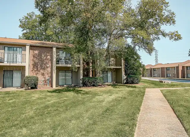 Property at Partridge Meadows Apartments - 8102 4 Winds Dr, Louisville, KY, 40222, 1 bed, 1 bath, [object Object]