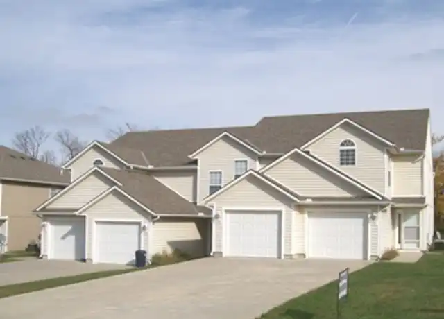 Property at 1201 Pebblecreek Dr Unit D, Warrensburg, MO, 64093, 3 beds, 2.5 baths, [object Object]