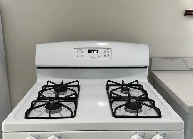 Property at 3512 Magnolia St, Emeryville, CA, 94608, 4 beds, 1 bath, [object Object]