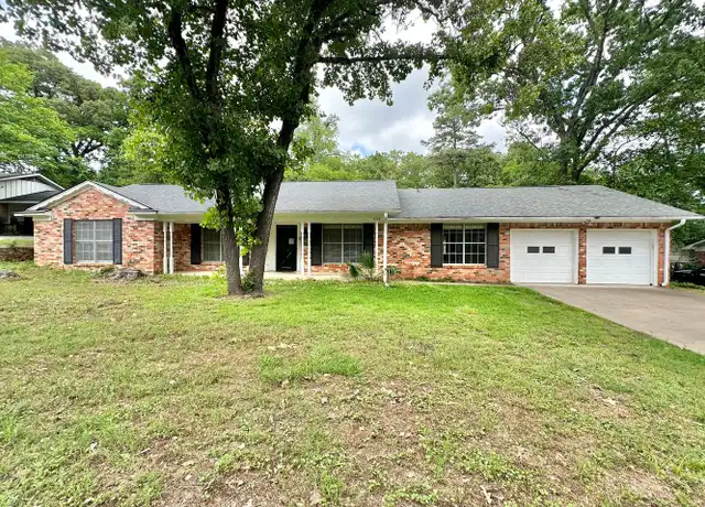 Property at 2116 Sterling Dr, Tyler, TX, 75701, 4 beds, 2 baths, [object Object]