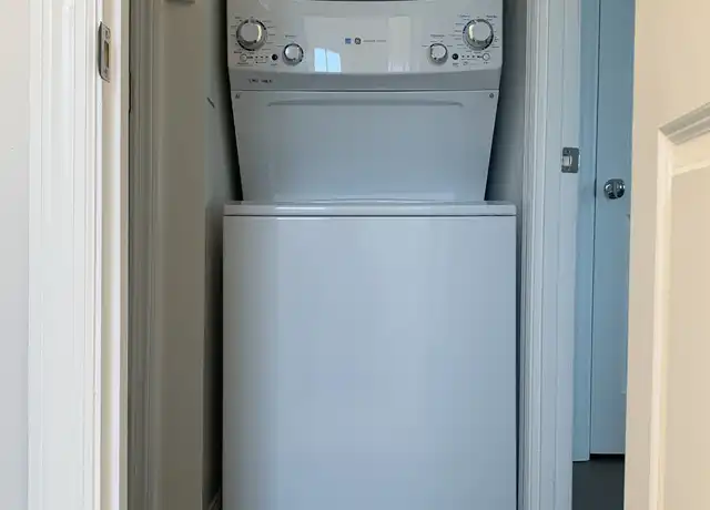 Property at 505 Jefferson St NW Unit 302, Washington, DC, 20011, 1 bed, 1 bath, [object Object]