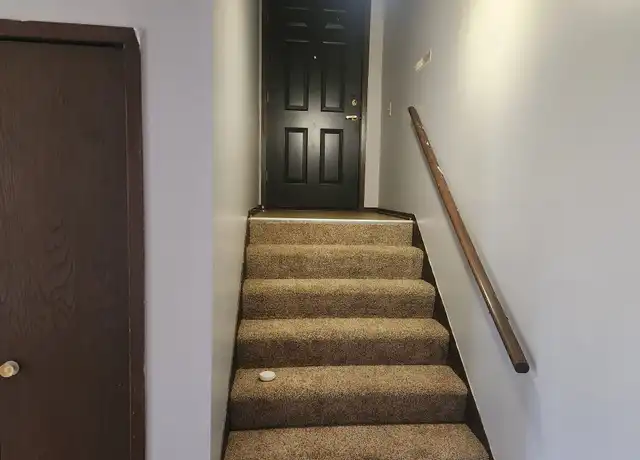 Property at 1532 Roosevelt Dr Unit 20, Northfield, MN, 55057, 1 bed, 1 bath, [object Object]