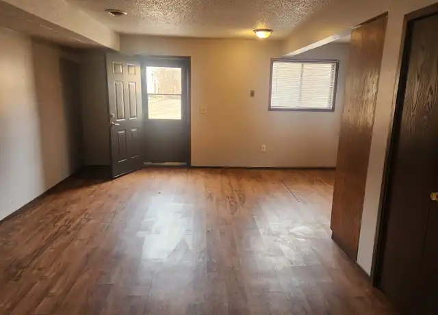 Property at 1532 Roosevelt Dr Unit 20, Northfield, MN, 55057, 1 bed, 1 bath, [object Object]
