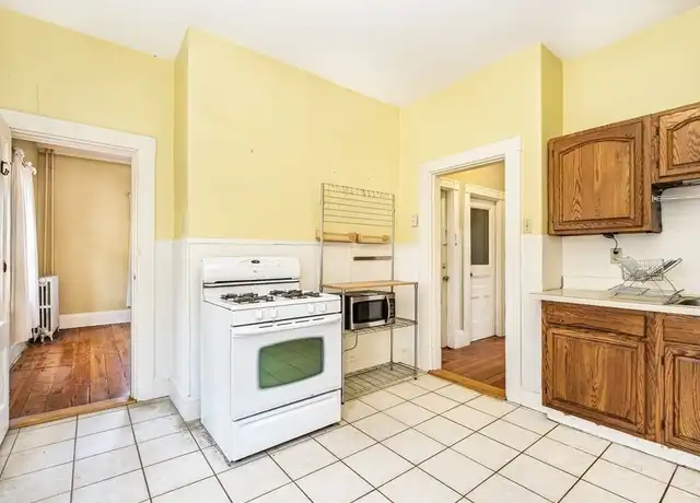 Property at 1 Chestnut Ter Unit 2, Boston, MA, 02130, 6 beds, 1.5 baths, [object Object]