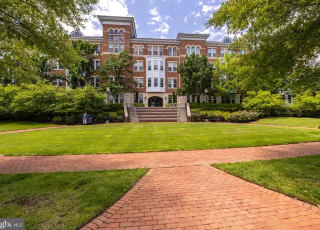 Property at 400 Cameron Station Blvd #328, Alexandria, VA, 22304, 1 bed, 1 bath, [object Object]