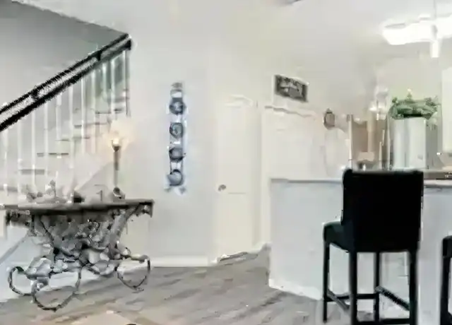 Property at 2035 Kemah Village Dr, Kemah, TX, 77565, 2 beds, 2 baths, [object Object]