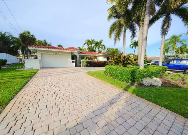 Property at 2761 NE 22nd Ct, Pompano Beach, FL, 33062, 3 beds, 2.5 baths, [object Object]