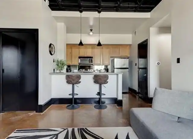 Property at 5017 Cornish St Unit 301, Houston, TX, 77007, 2 beds, 1 bath, [object Object]