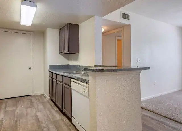 Property at Madelyn Oaks Apartments - 5710 Lenox Ave, Jacksonville, FL, 32205, 1-4 bed, 1-2 bath, [object Object]