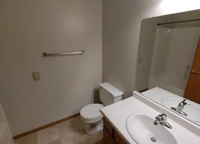 Property at 225 Seippel Blvd Unit 1, Beaver Dam, WI, 53916, 2 beds, 1 bath, [object Object]