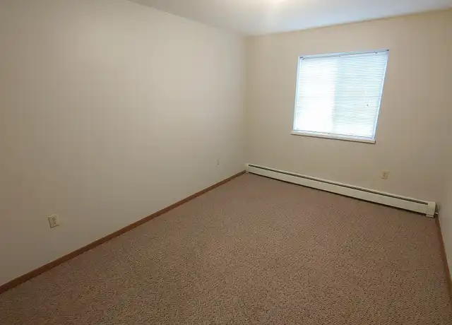 Property at 225 Seippel Blvd Unit 1, Beaver Dam, WI, 53916, 2 beds, 1 bath, [object Object]