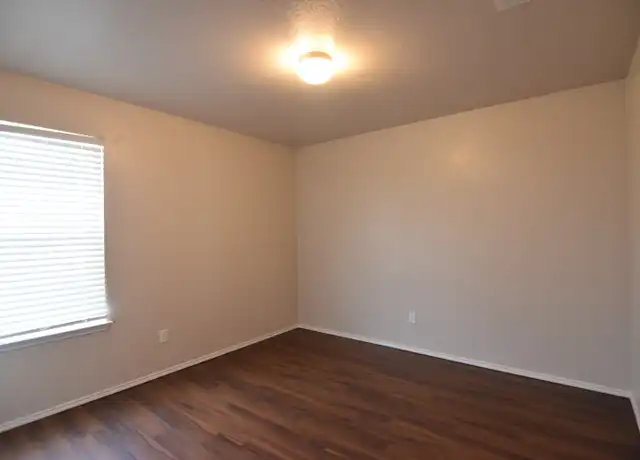 Property at 820 Sugar Brook Dr, Temple, TX, 76502, 4 beds, 2.5 baths, [object Object]