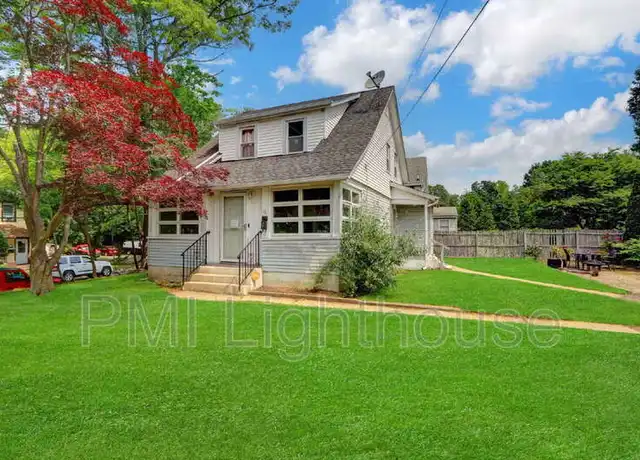 Property at 15 Canyon St, Huntington, NY, 11743, 3 beds, 1.5 baths, [object Object]
