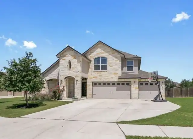 Property at 2811 Sanderling Way, New Braunfels, TX, 78130, 4 beds, 2.5 baths, [object Object]
