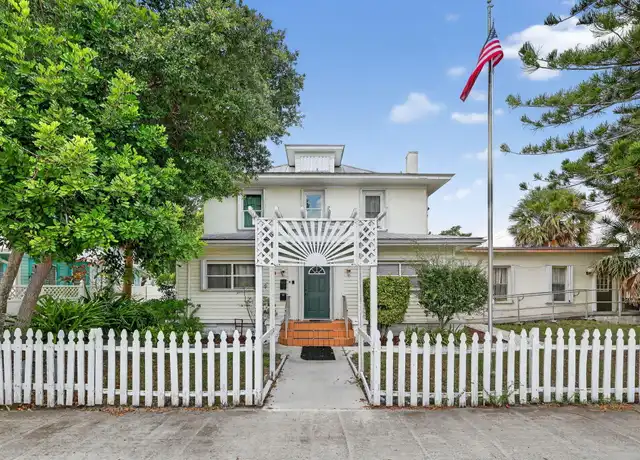 Property at 410 SW California Ave Unit B, Stuart, FL, 34994, 1 bed, 1 bath, [object Object]