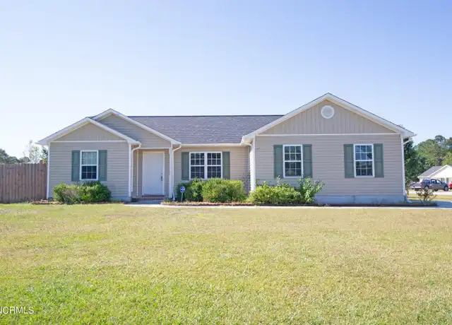 Property at 211 Michel Ct, Hubert, NC, 28539, 3 beds, 2 baths, [object Object]