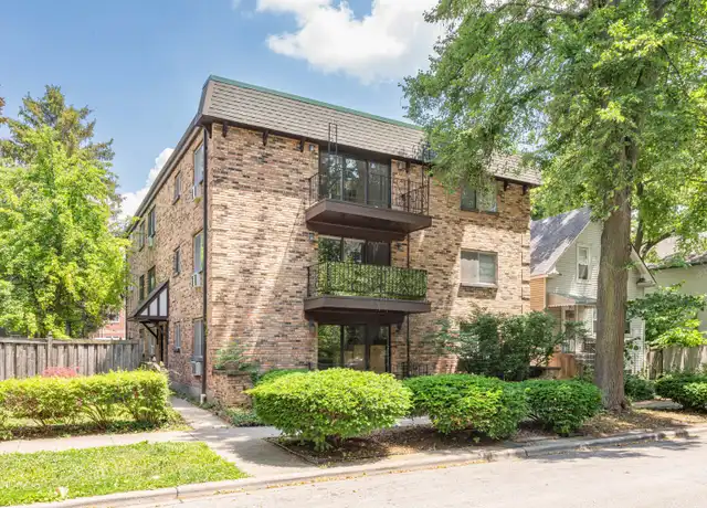 Property at 316 Marengo Ave Unit 2B, Forest Park, IL, 60130, 2 beds, 1 bath, [object Object]