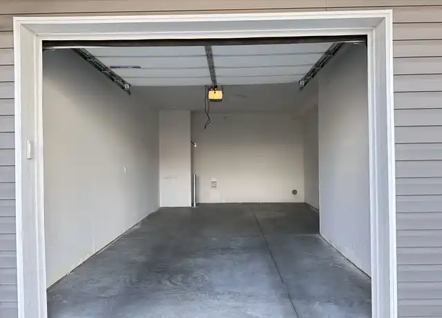 Property at 3105 S Assembly Rd Unit 2x2L, Spokane, WA, 99224, 2 beds, 2 baths, [object Object]