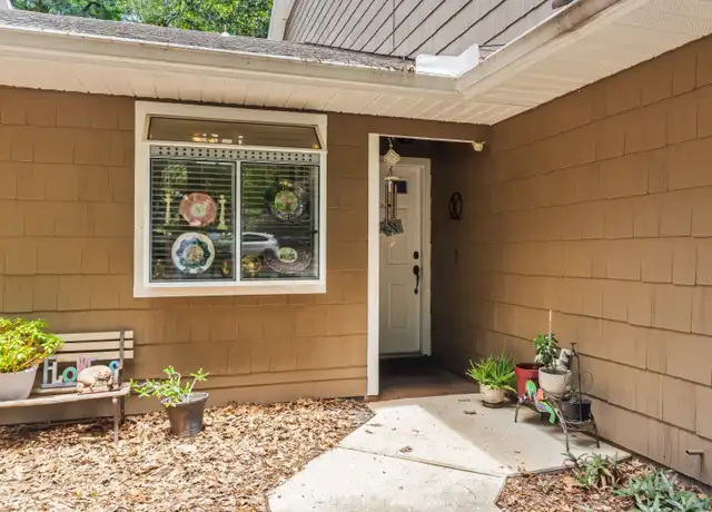 Property at 811 SW 50th Way Unit 811, Gainesville, FL, 32607, 3 beds, 2.5 baths, [object Object]