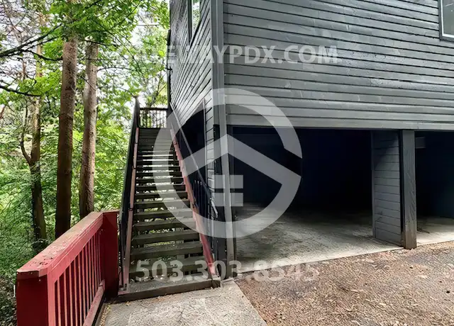 Property at 290 Cervantes Cir, Lake Oswego, OR, 97035, 2 beds, 1.5 baths, [object Object]