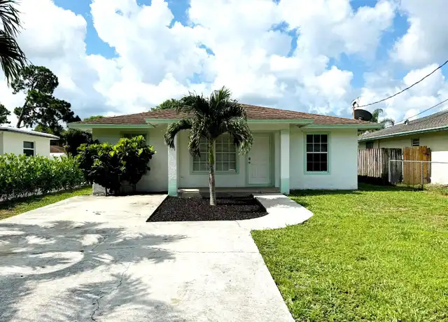 Property at 6682 4th St, Jupiter, FL, 33458, 4 beds, 2 baths, [object Object]