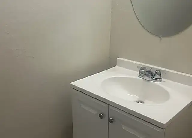Photo of 208 Holly Ave, South San Francisco, CA 94080