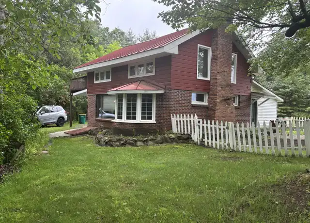 Property at 148 Edie Rd, Saratoga Springs, NY, 12866, 3 beds, 2 baths, [object Object]