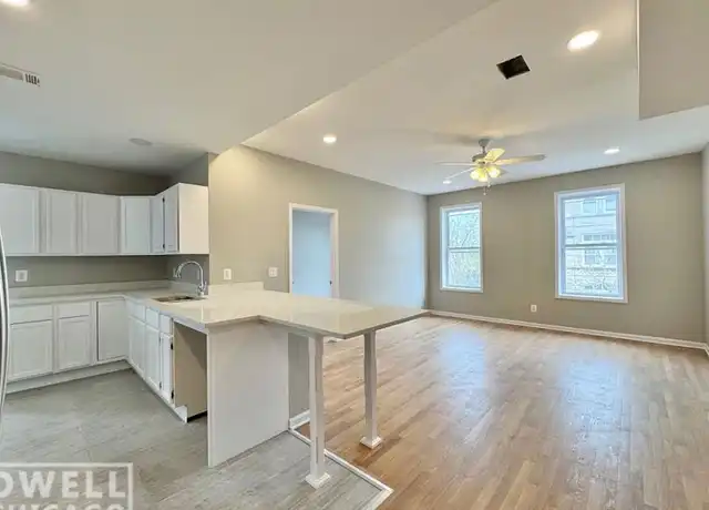Property at 1013 W 19th St, Chicago, IL, 60608, 3 beds, 2 baths, [object Object]
