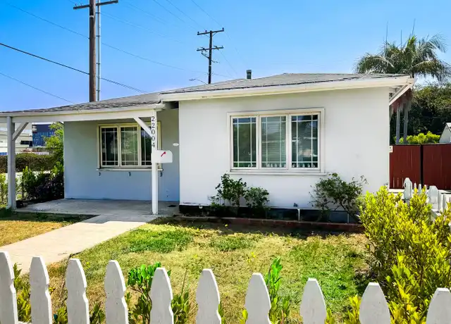Property at 22004 Mariposa Ave, Torrance, CA, 90502, 2 beds, 1 bath, [object Object]