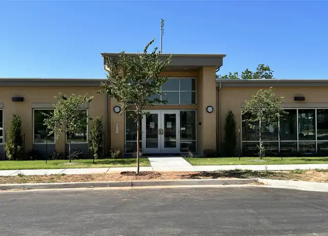 Property at 934 W 22nd St, Tulsa, OK, 74107, 2 beds, 1 bath, [object Object]