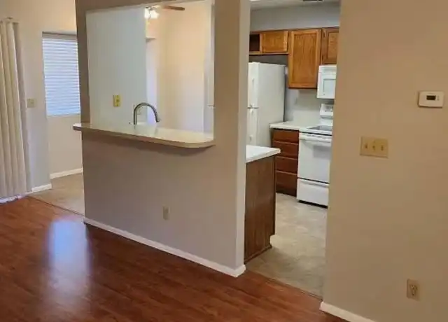 Property at 930 N Mesa Dr #2014, Mesa, AZ, 85201, 1 bed, 1 bath, [object Object]