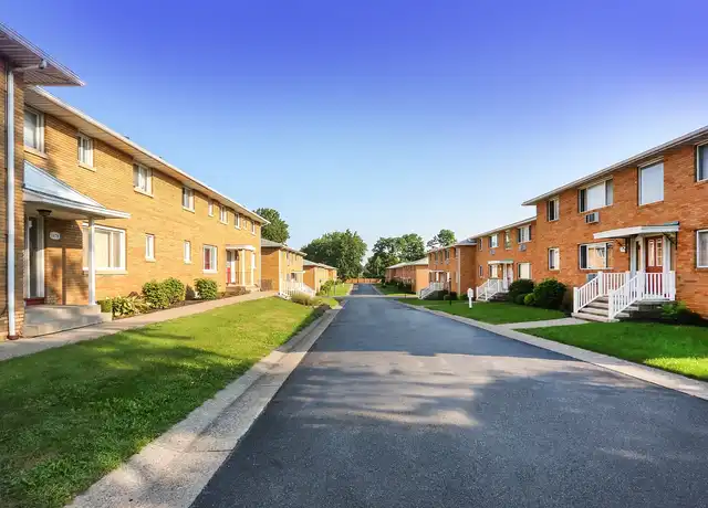 Property at Ridgecrest Court - 1196 E Ridge Rd, Rochester, NY, 14621, 1 bed, 1 bath, [object Object]