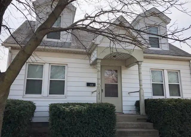 Property at 1214 19th Ave, Moline, IL, 61265, 2 beds, 1 bath, [object Object]