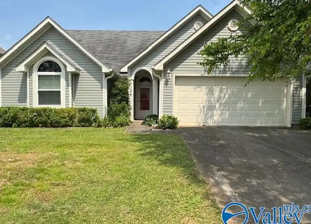 Property at 109 Brushcreek Dr SW, Huntsville, AL, 35824, 3 beds, 2 baths, [object Object]