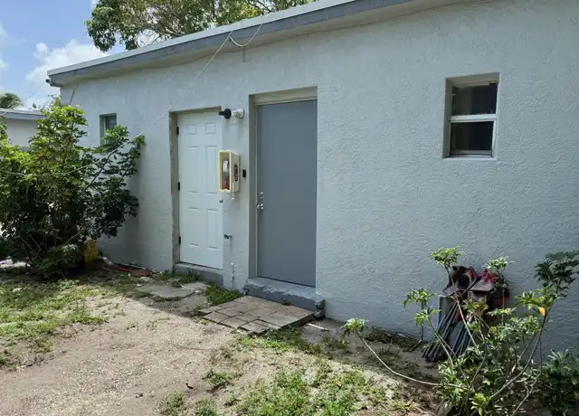 Property at 604 NW 9th Ave Unit 2, Pompano Beach, FL, 33060, 1 bed, 1 bath, [object Object]