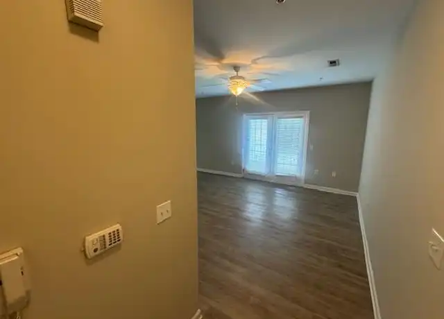 Property at 2422 Eagle Creek Ct #202, Winston Salem, NC, 27103, 2 beds, 2 baths, [object Object]
