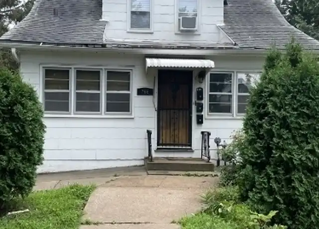 Property at 766 W Minnehaha Ave Unit Lower A, St Paul, MN, 55104, 1 bed, 1 bath, [object Object]