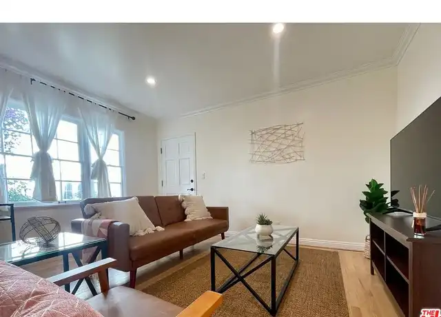 Property at 423 Ocean Ave Unit 14, Santa Monica, CA, 90402, 2 beds, 2 baths, [object Object]