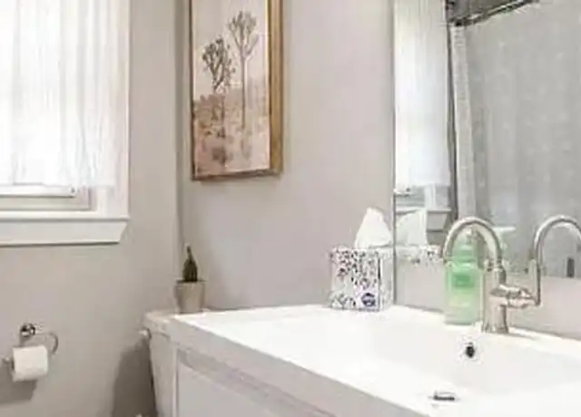 Property at 6504 Carsdale Pl, Charlotte, NC, 28210, 3 beds, 2 baths, [object Object]
