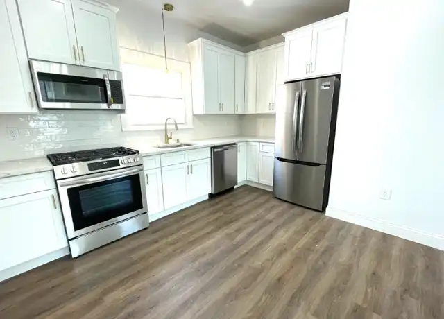 Property at 126 Franklin St, Bloomfield, NJ, 07003, 3 beds, 1 bath, [object Object]