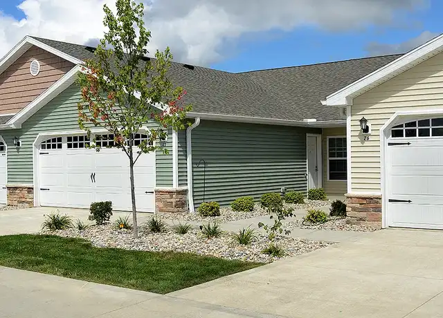 Property at Redwood Perrysburg Woodmont Drive - 26800 Woodmont Dr, Perrysburg, OH, 43551, 2 beds, 2 baths, [object Object]
