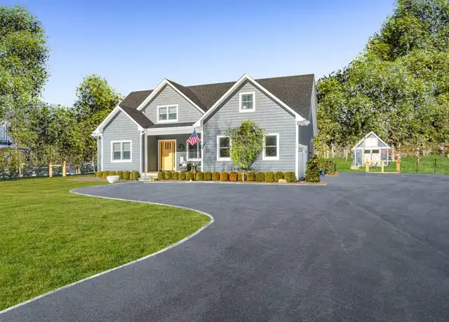 Property at 50 Squires Blvd, Hampton Bays, NY, 11946, 4 beds, 3 baths, [object Object]