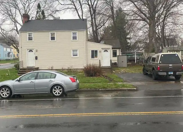 Property at 88 E Burnham St, Hartford, CT, 06112, 2 beds, 1 bath, [object Object]